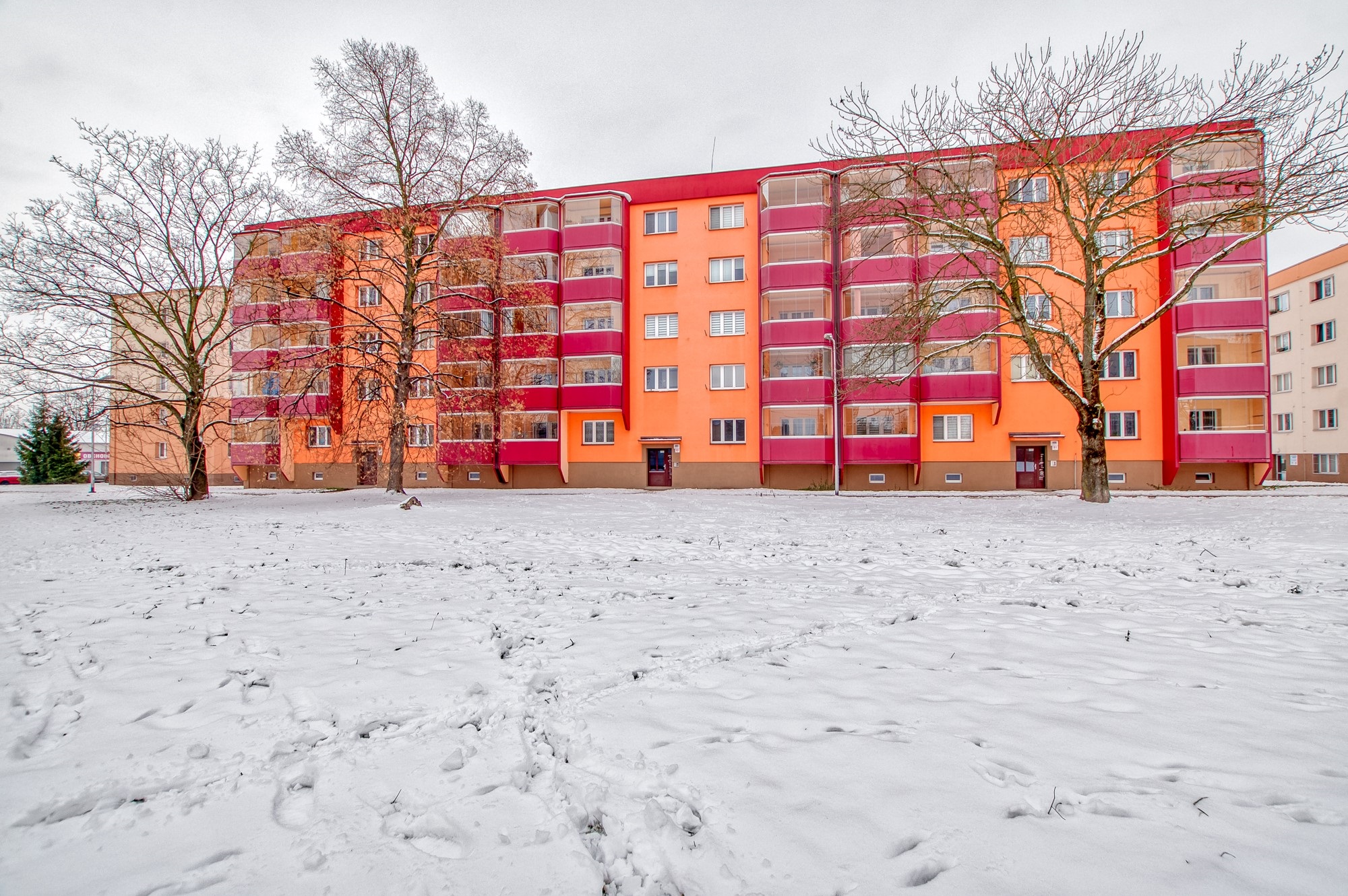 Prodej družs. bytu o velikosti 3+1+lodžie/77 m2 na ul. Božkova, Karviná - Ráj