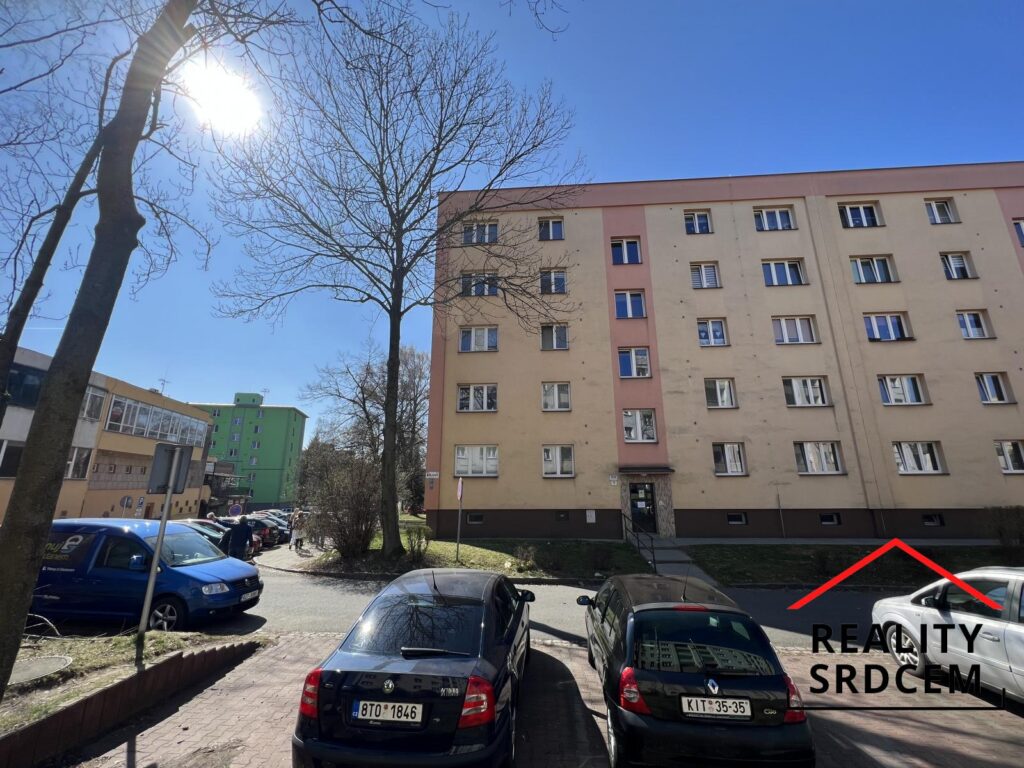 Pronájem kanceláře 85m2 na ul. Březová, Karviná