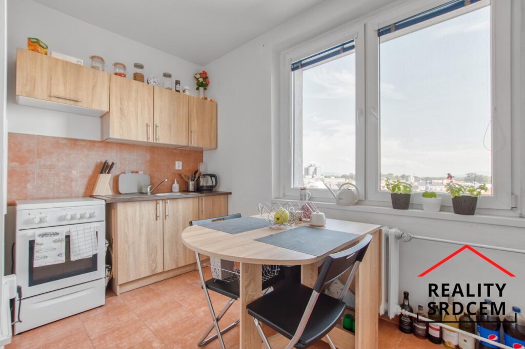 Pronájem bytu v os.vlast. 1+1+lodžie/42m2 na ul. Nedbalova, Karviná – Nové město