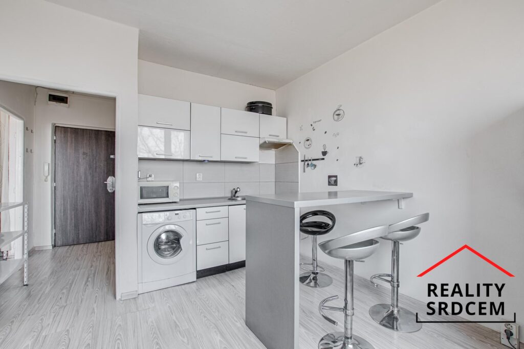Pronájem družs. bytu 1+1/39m2 na ul. Slovenská, Karviná – Hranice