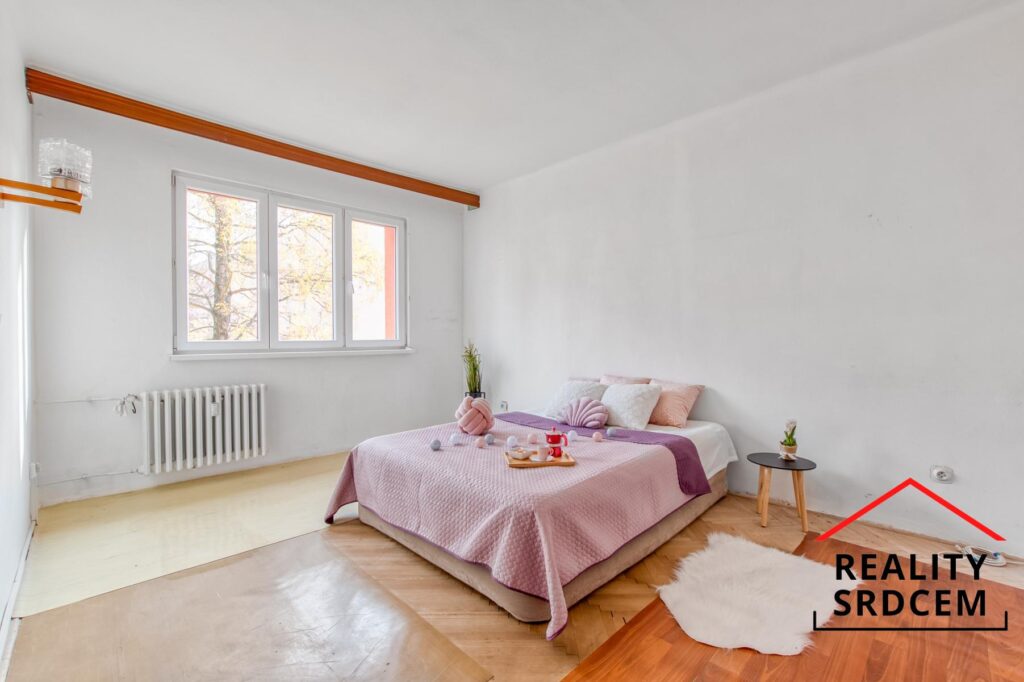 Prodej družs. bytu 2+1+lodžie/52m2 na ul. Majakovského, Karviná – Mizerov