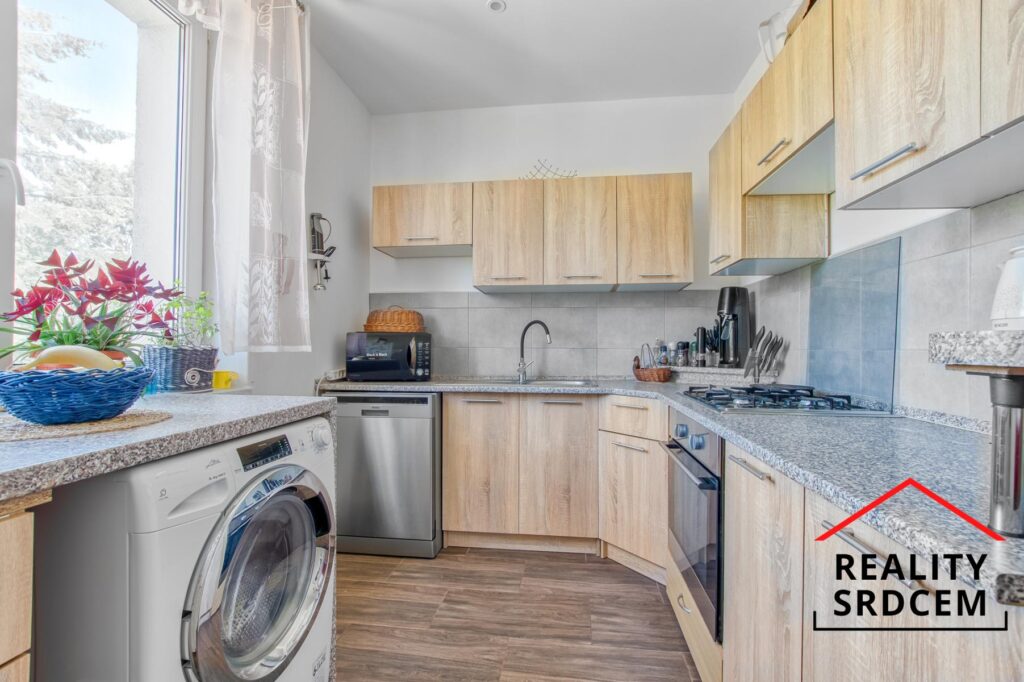 Pronájem družs. bytu 2+1/54m2 na ul. U Lesa, Karviná – Ráj