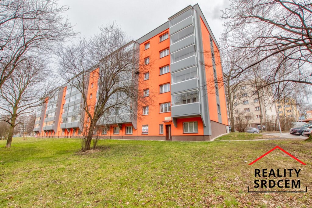 Pronájem kanceláře 85m2 na ul. Březová, Karviná