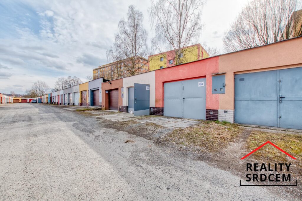 Prodej garáže/21m2 na ul. Poutní, Karviná – Mizerov
