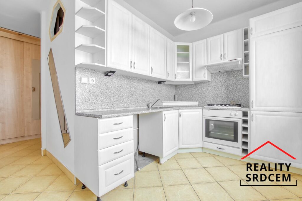 Pronájem bytu v os. vlast. 2+1+lodžie/56m2 na Tř. Osvobození, Karviná – Nové město