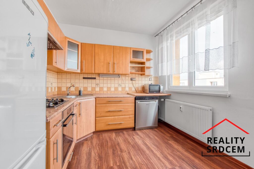 Pronájem družs. bytu 3+1+lodžie+šatna/67 m2 na ul. Mládežnická, Český Těšín – Svibice
