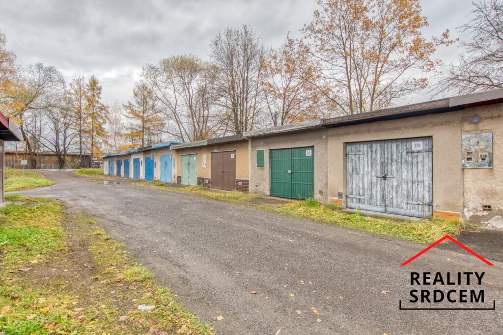 Pronájem garáže/22 m2 na ul. Bohumínská, Karviná – Nové město