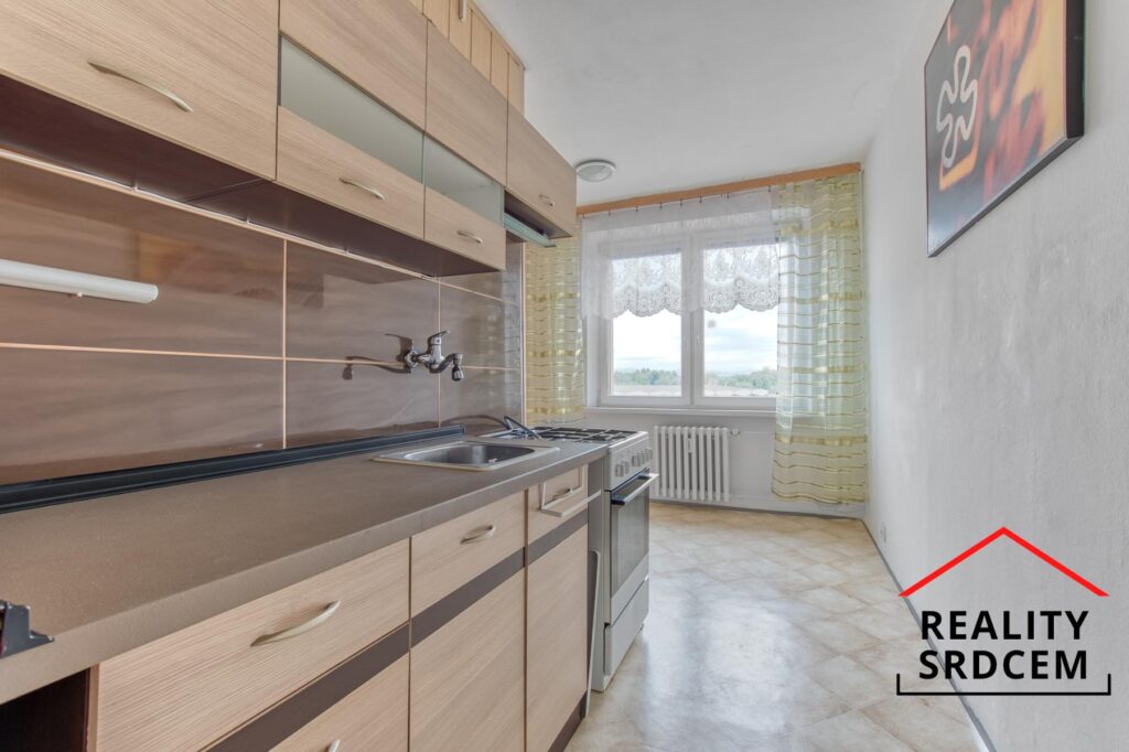 Pronájem bytu v os. vlast. 1+1+lodžie/42m2 na ul. Nedbalova, Karviná – Nové město