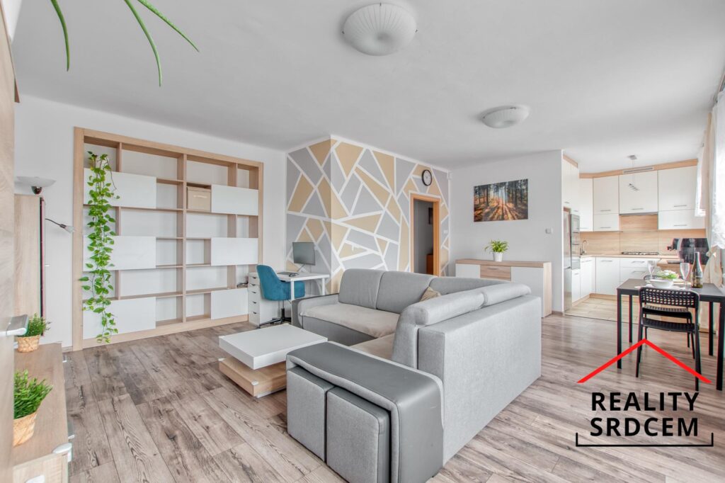 Pronájem bytu v os. vlast. 2+kk/67 m2 ul. Kirovova, Karviná – Mizerov