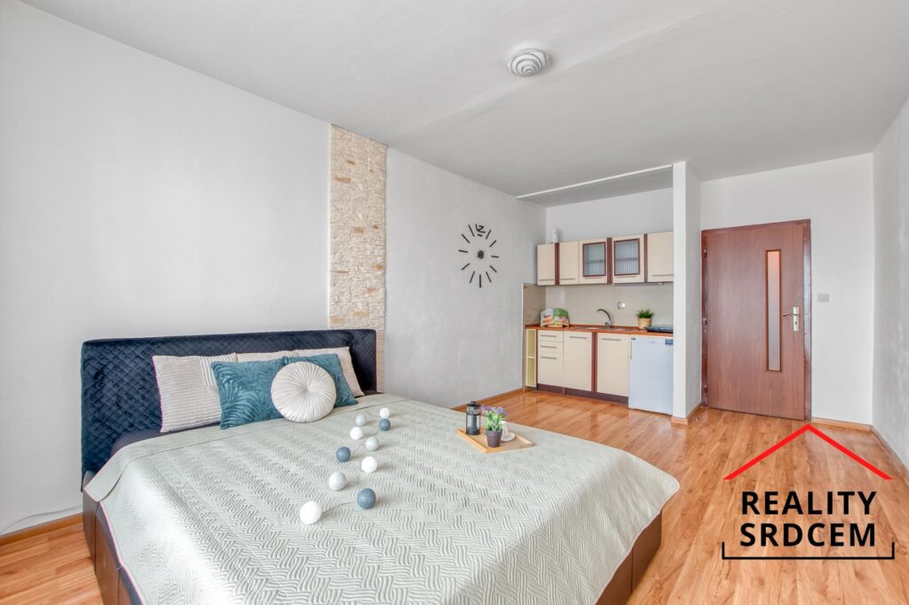 Podnájem družs. bytu o velikosti 1+kk s lodžií/31 m2 na ul. Studentská, Karviná – Mizerov