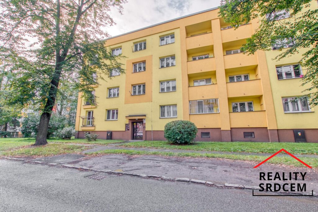 Pronájem bytu v os. vlast. 2+1/55 m2 na ul. Nedbalova, Karviná – Nové město