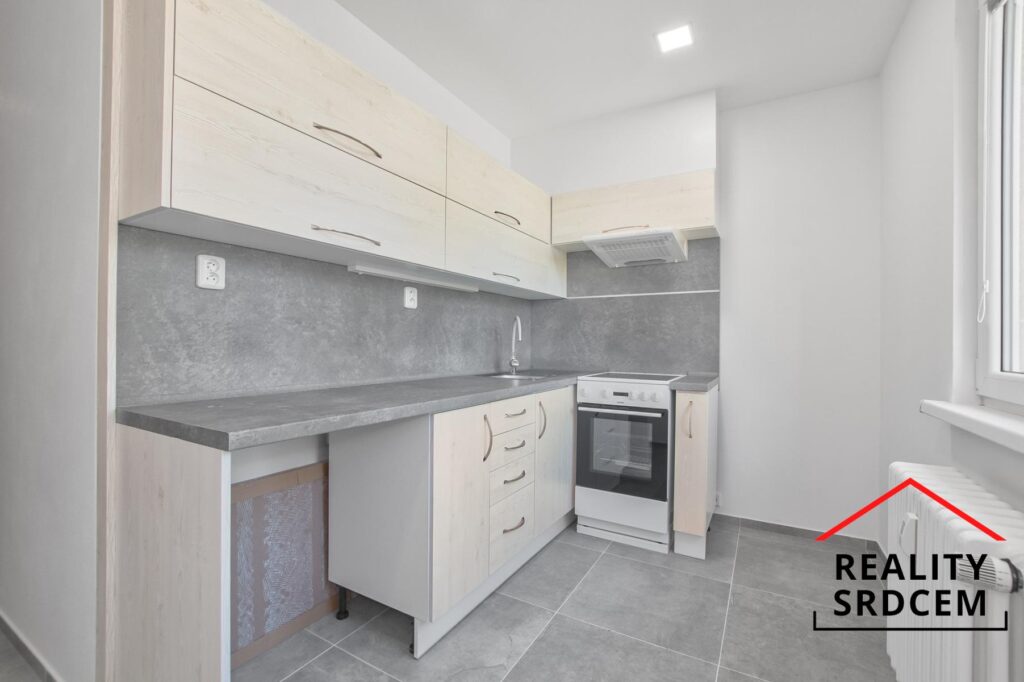 Pronájem bytu v os. vlast. 2+1+lodžie/57 m2 na ul. Nedbalova, Karviná – Nové město