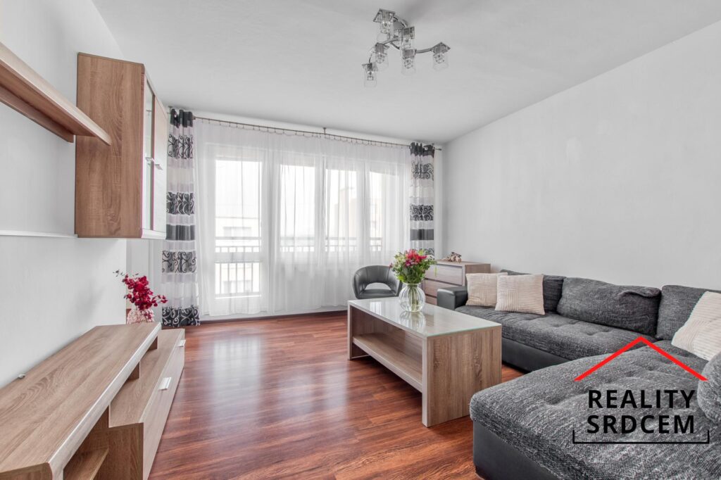 Pronájem družs. bytu 3+1+lodžie+šatna/67 m2 na ul. Mládežnická, Český Těšín – Svibice