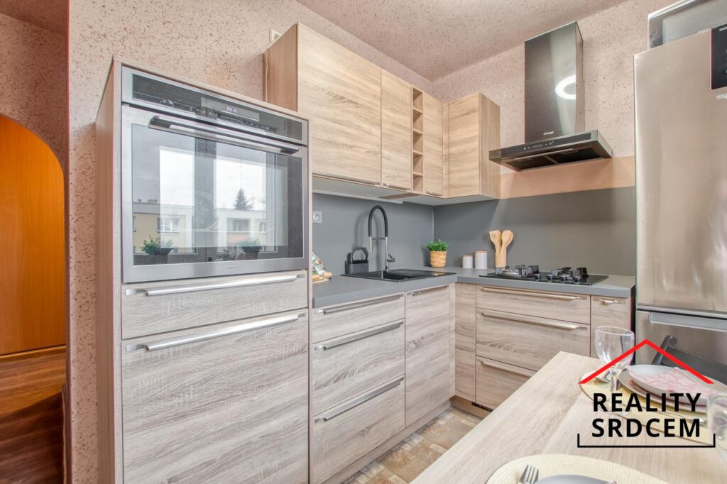 Prodej družs. bytu 3+1/55 m2 na ul. Kosmonautů, Karviná – Ráj