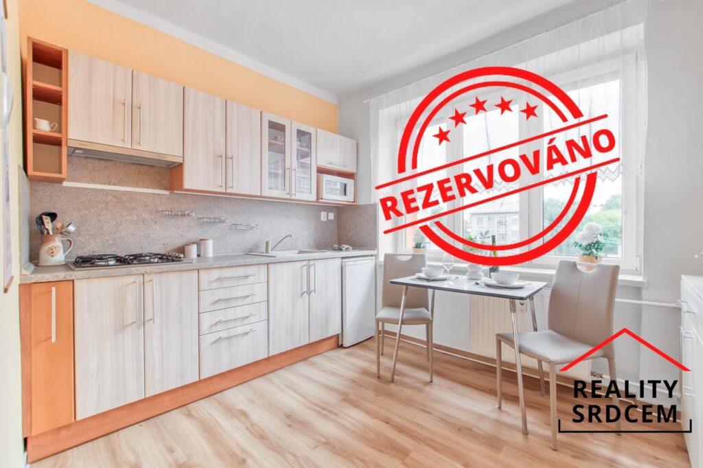 Prodej bytu v os. vlast. o velikosti 1+1+balkon+komora/44 m2 na ul. Tř. Osvobození, Karviná