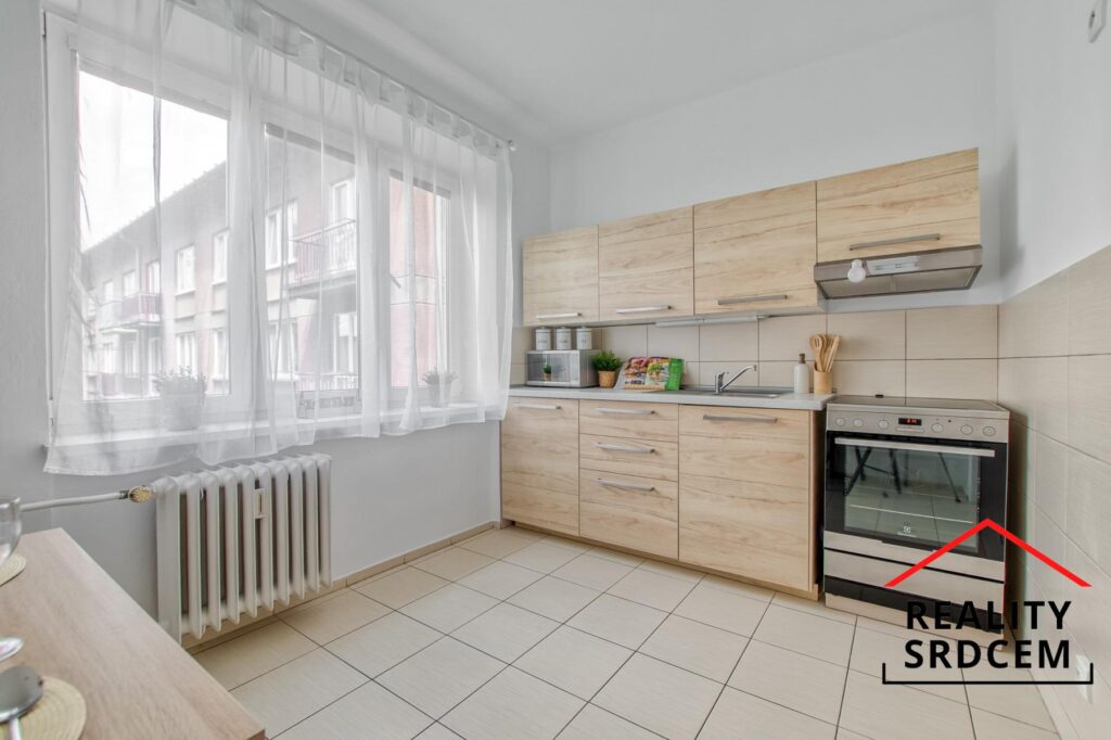 Prodej bytu v os. vlast. o velikosti 2+1+balkon/55m2 na ul. Fibichova, Karviná – Nové město