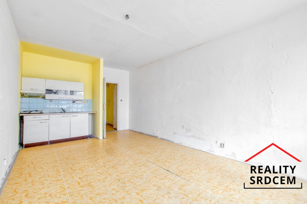 Pronájem bytu v os. vl. 0+1+lodžie/28m2 na ul. 17. listopadu, Karviná – Nové město